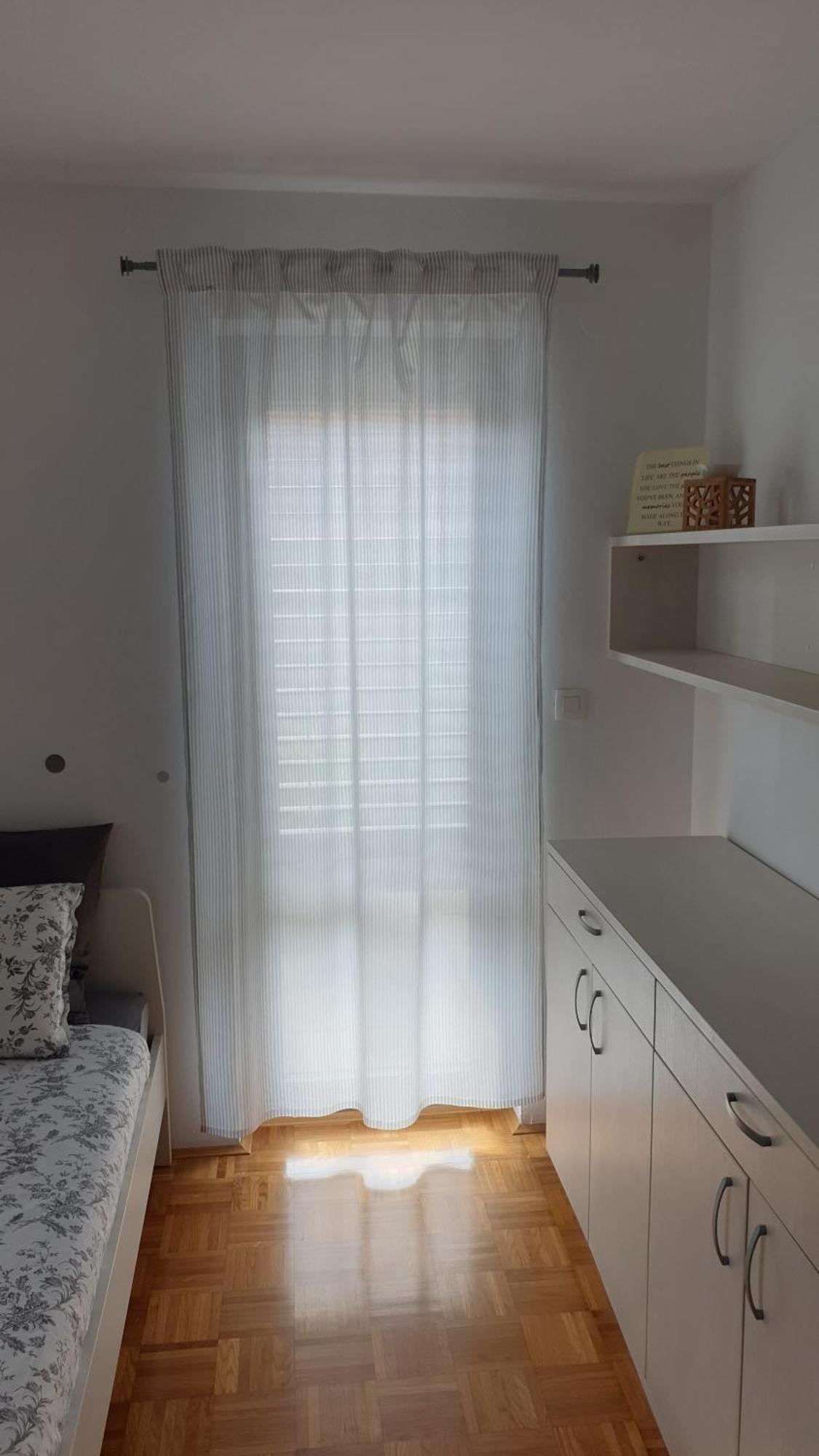Apartment Emma Ljubljana - Free Parking, Ac, Wifi Kültér fotó